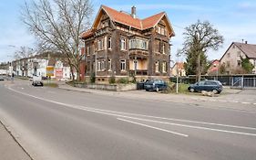 Workers Apartment In Metzingen Mit Balkon